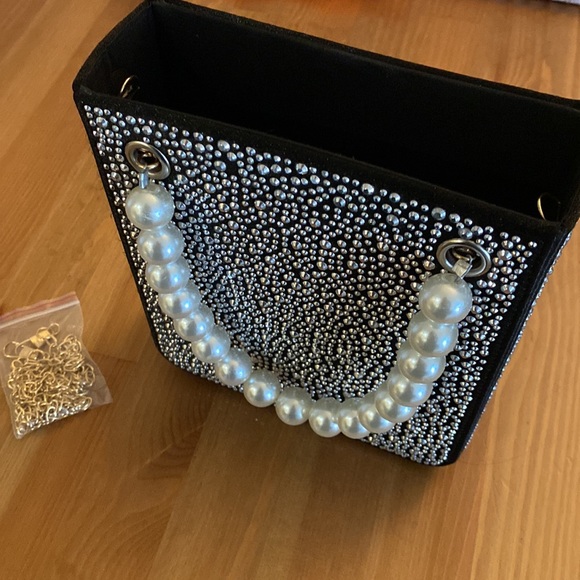 Rhinestone pear handle mini bag - Picture 4 of 8